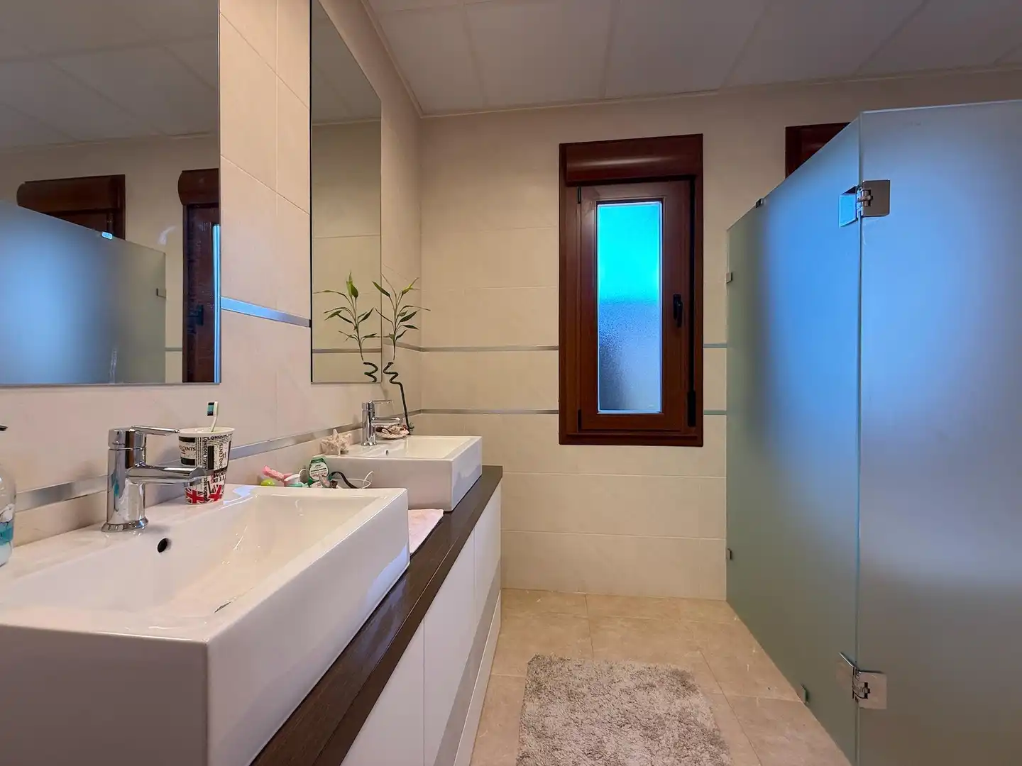 Baño de Casa o chalet en venta en Cadrete con Aire acondicionado, Calefacción y Jardín privado