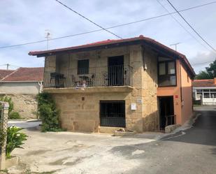 Exterior view of House or chalet for sale in Maside  with Balcony
