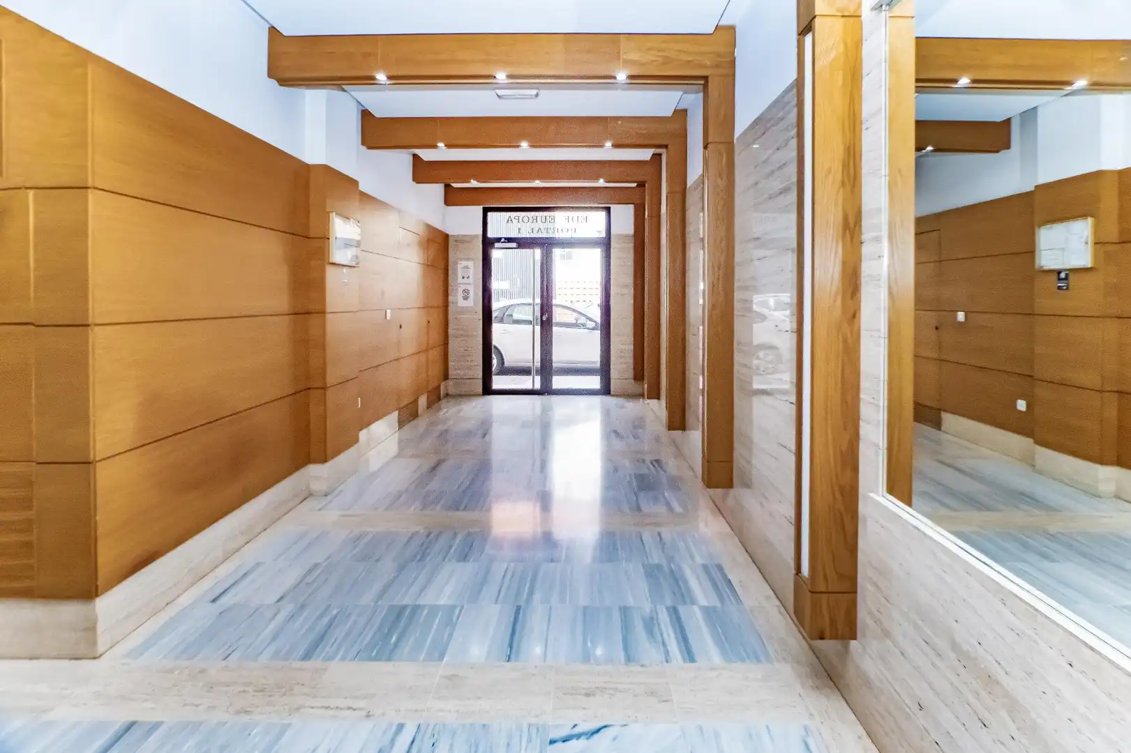 Piso en venta en Roquetas de Mar con Aire acondicionado y Terraza