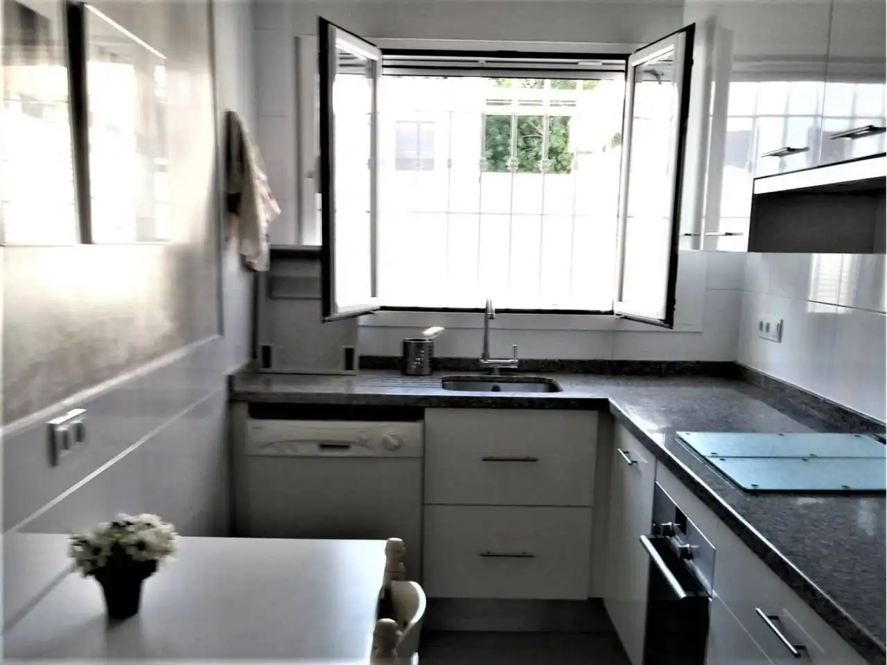 Kitchen of Detached homes for sale in Roquetas de Mar  with Community pool