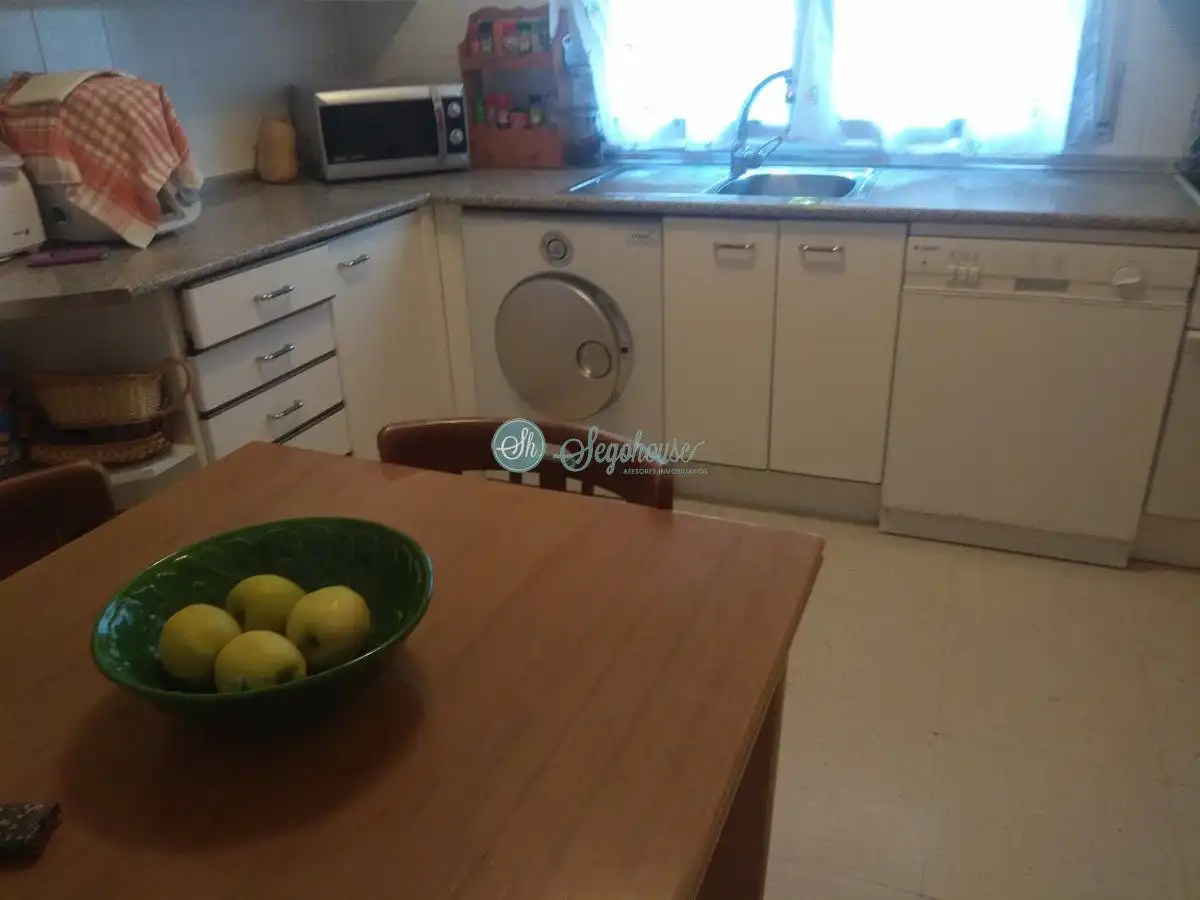 Cuina de Casa o xalet en venda en Ortigosa del Monte amb Calefacció i Terrassa