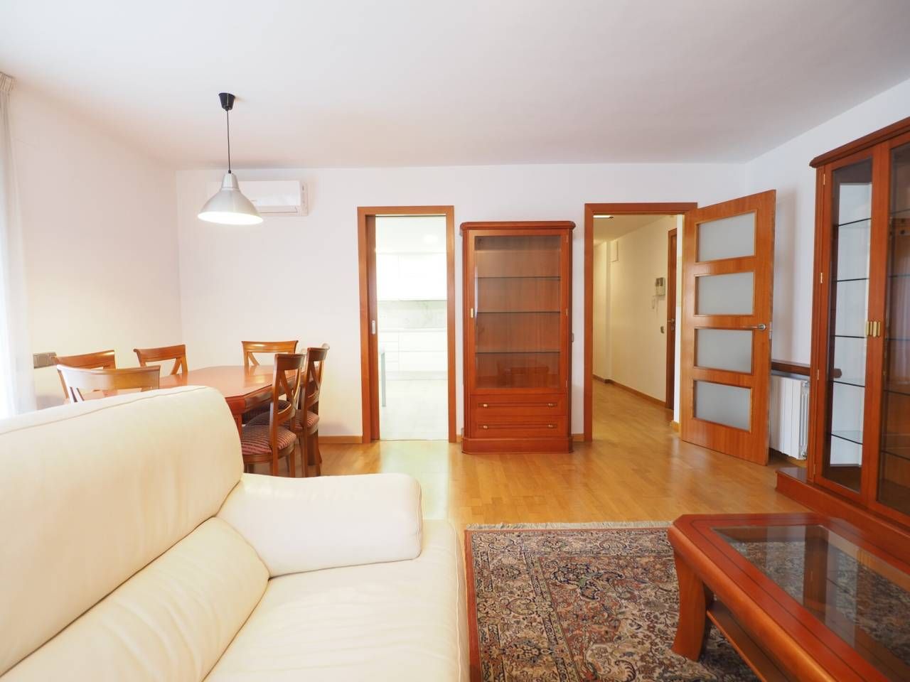 Sala d'estar de Pis en venda en Granollers amb Aire condicionat, Calefacció i Parquet