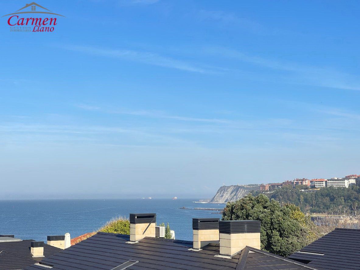 Vista exterior de Ático en venta en Getxo  con Calefacción, Terraza y Trastero