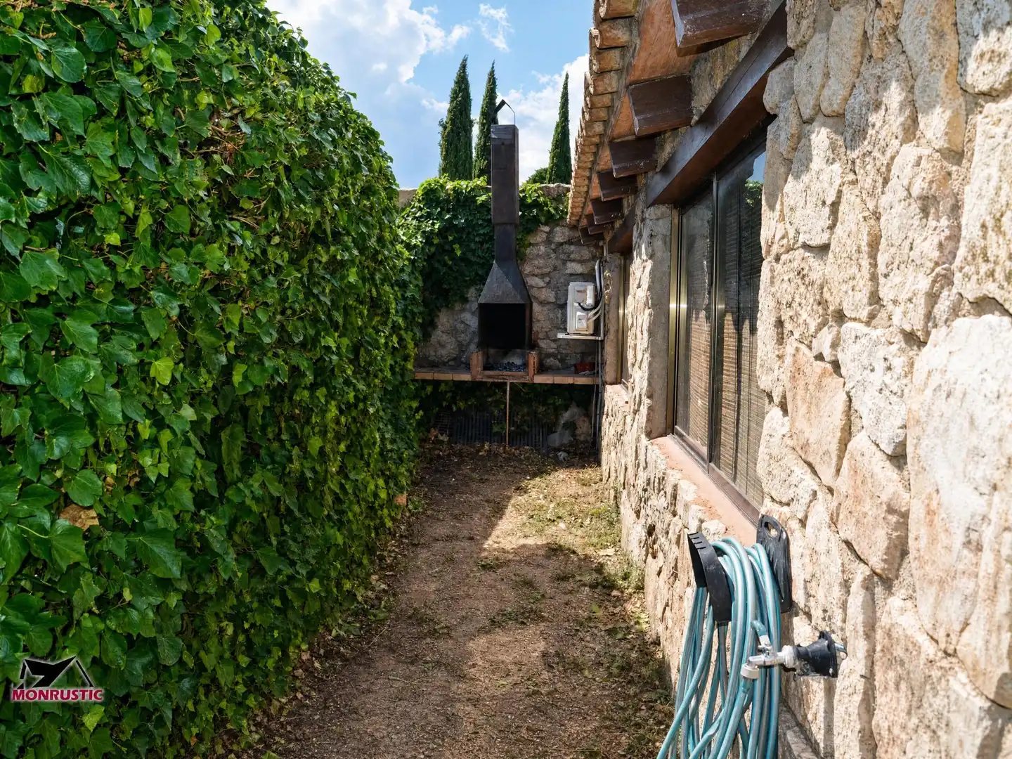 Garden of Houses for sale in Montblanc  with Air Conditioner, Private garden and Terrace