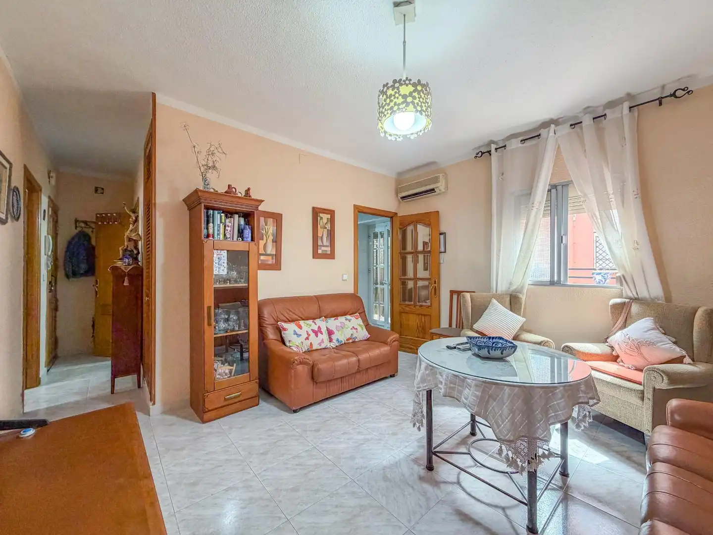 Sala de estar de Piso en venta en Granada con Aire acondicionado, Calefacción y Terraza