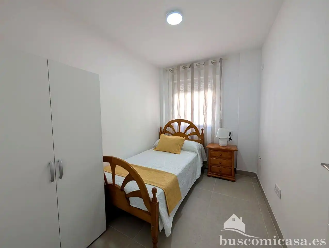Bedroom of Flat for rent in Linares  with Air Conditioner, Furnished and Balcony