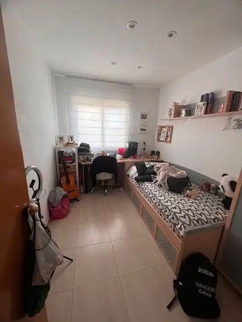 Habitación de Piso en venta en Gavà con Aire acondicionado, Calefacción y Terraza