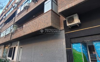 Exterior view of Premises for sale in  Madrid Capital