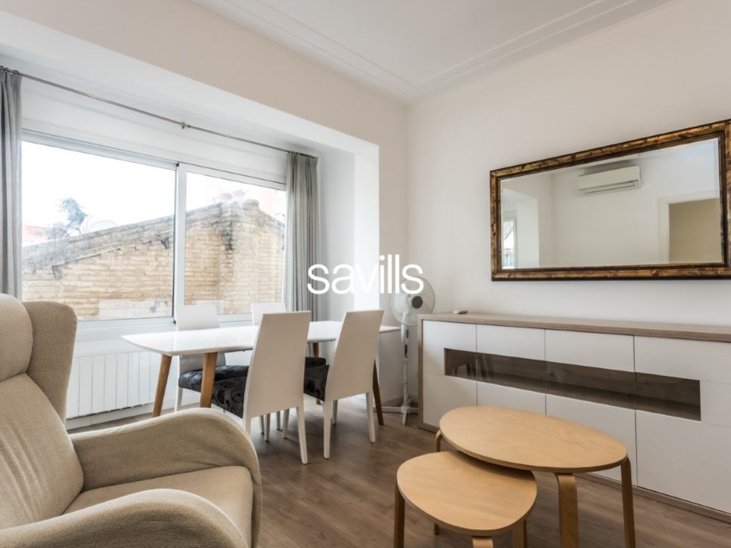 Bedroom of Apartment for sale in  Barcelona Capital  with Oven and Balcony