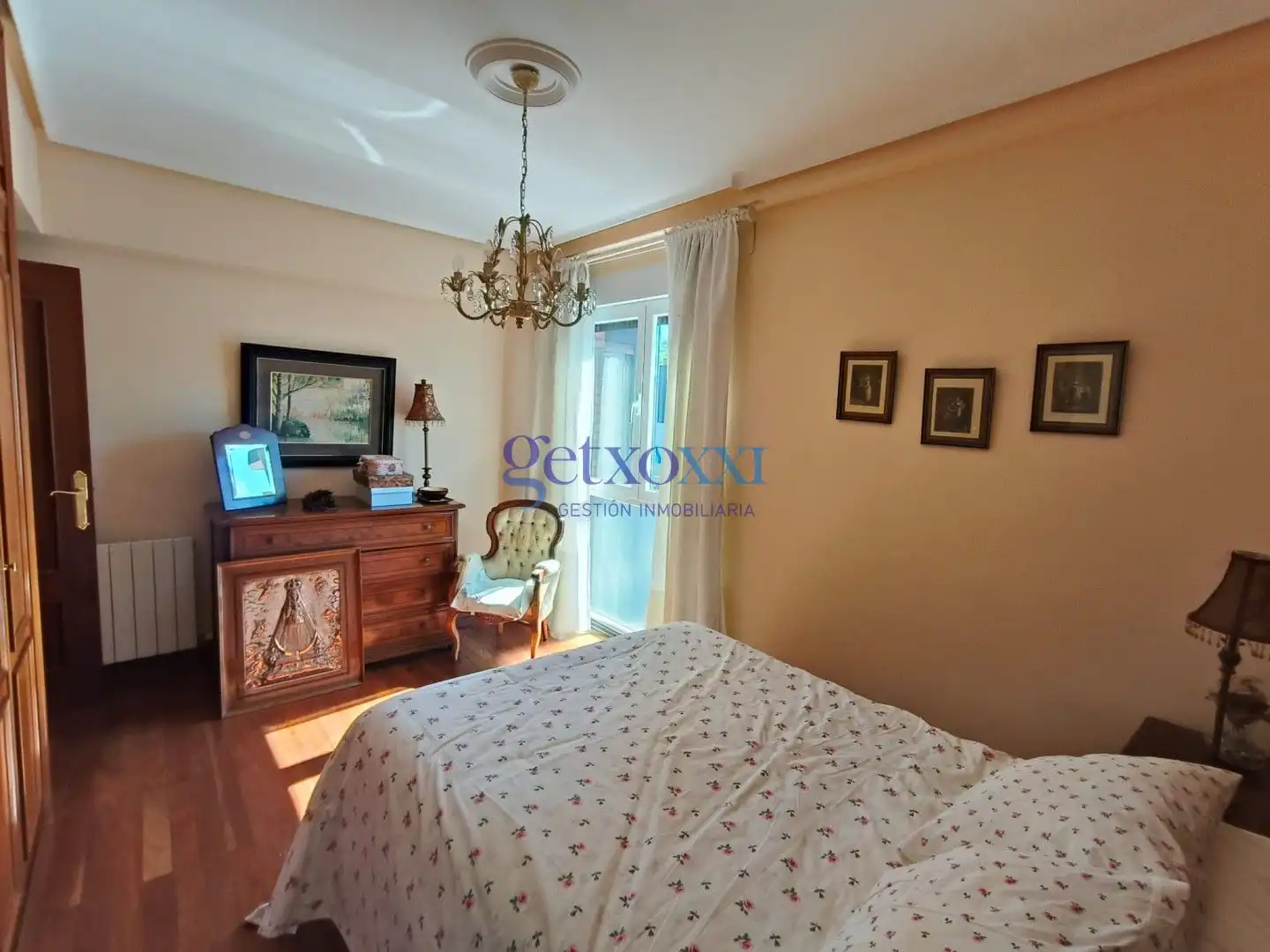 Habitación de Piso en venta en Getxo  con Calefacción y Trastero