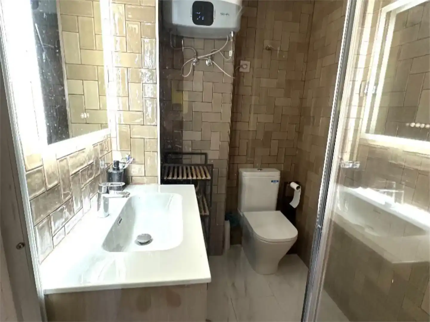 Baño de Piso en venta en Riaño con Trastero y Amueblado