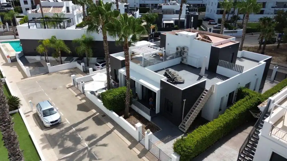 Casa en venda a Orihuela Costa