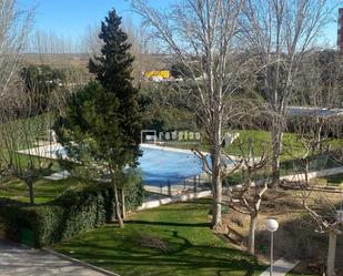 Piscina de Pis en venda en Torrejón de Ardoz amb Aire condicionat, Terrassa i Piscina