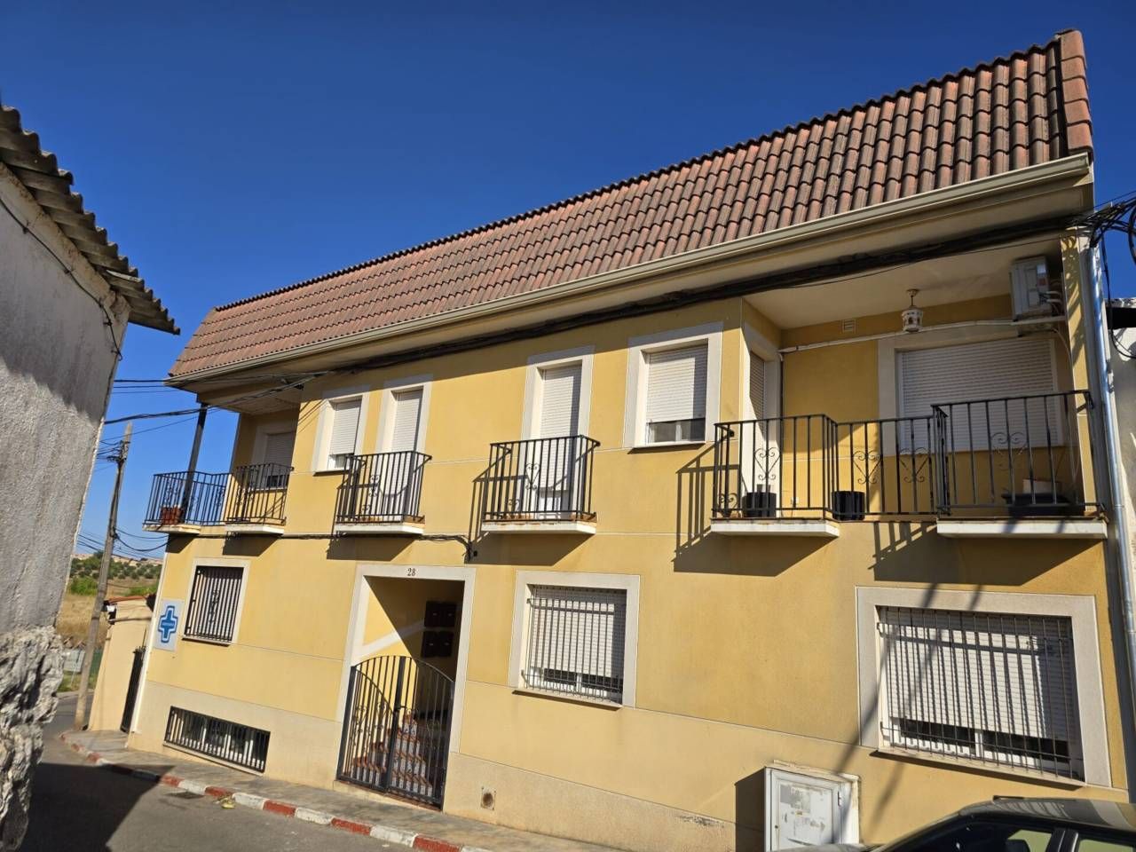 Exterior view of Duplex for sale in Pioz  with Heating, Storage room and Balcony