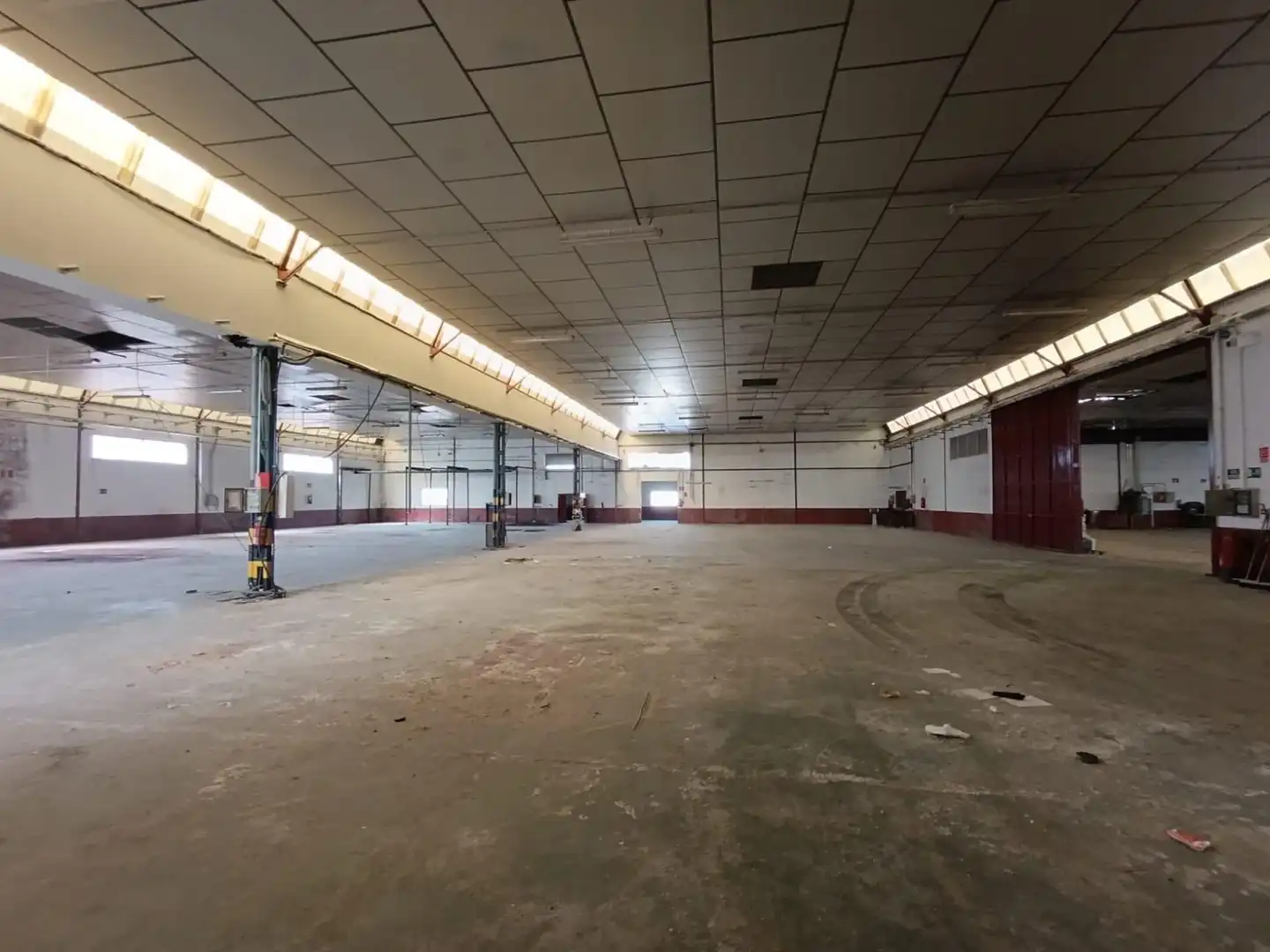 Nave industrial de alquiler en Murcia