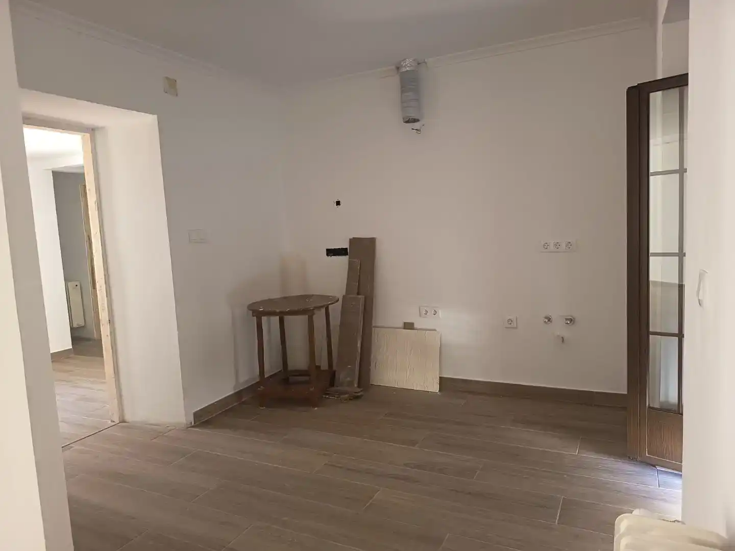 Casa adosada en venda en Valdepeñas amb Balcó