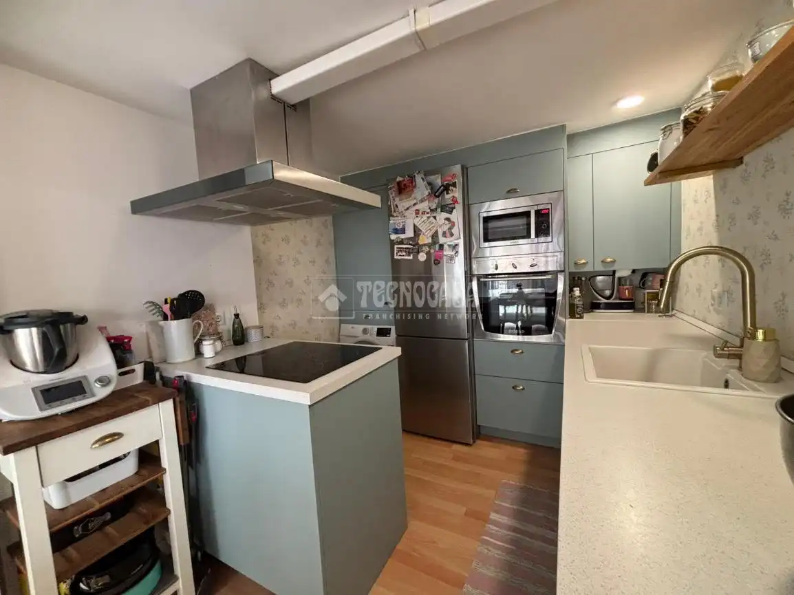 Cuina de Àtic en venda en Córdoba amb Aire condicionat, Parquet i Terrassa