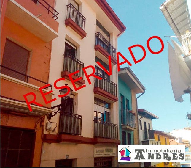 Vista exterior de Pis en venda en Bermeo amb Calefacció, Terrassa i Moblat