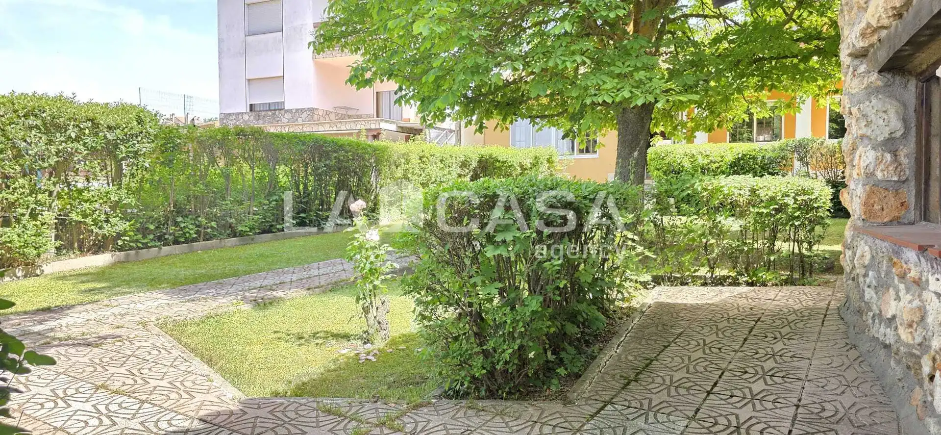 Jardí de Casa o xalet en venda en Dueñas amb Calefacció