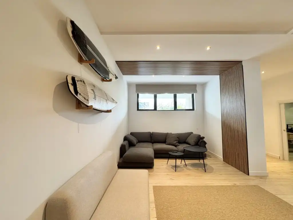 Living room of Commercial properties for sale in San Sebastián de los Reyes