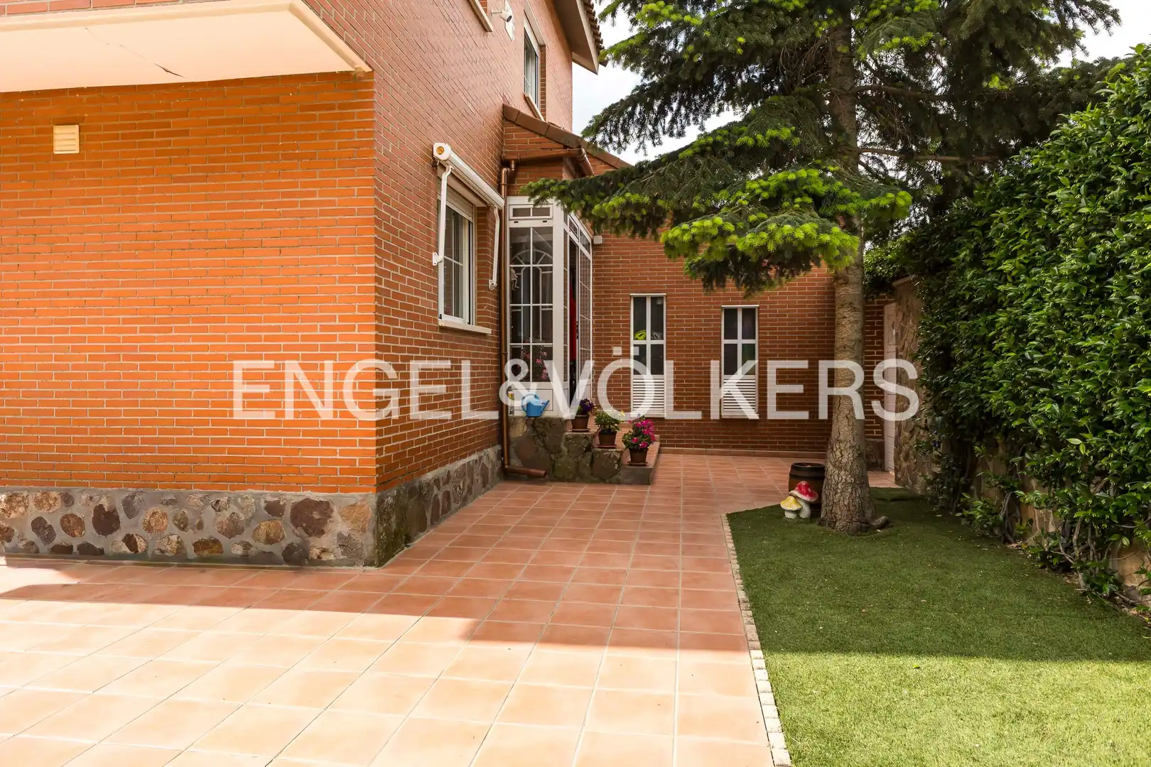 Terraza de Casa o chalet en venta en Rivas-Vaciamadrid con Aire acondicionado, Calefacción y Jardín privado