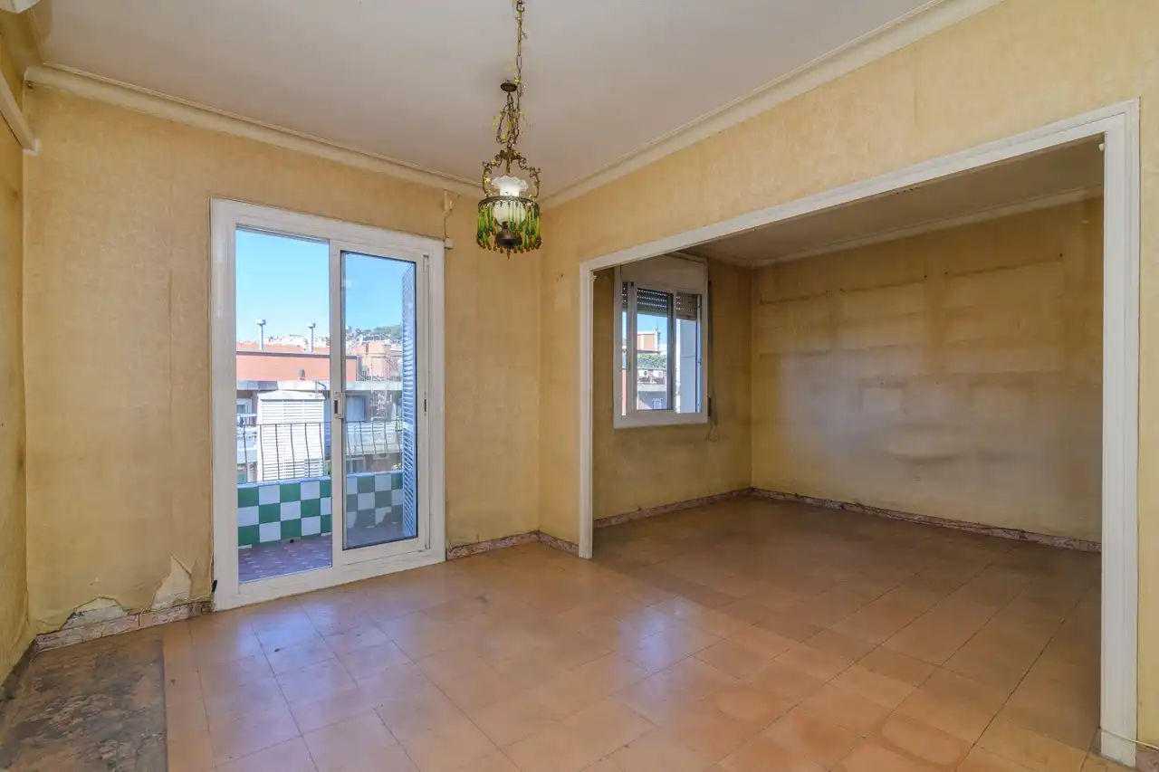 Sala de estar de Piso en venta en Barcelona con Aire acondicionado, Calefacción y Balcón