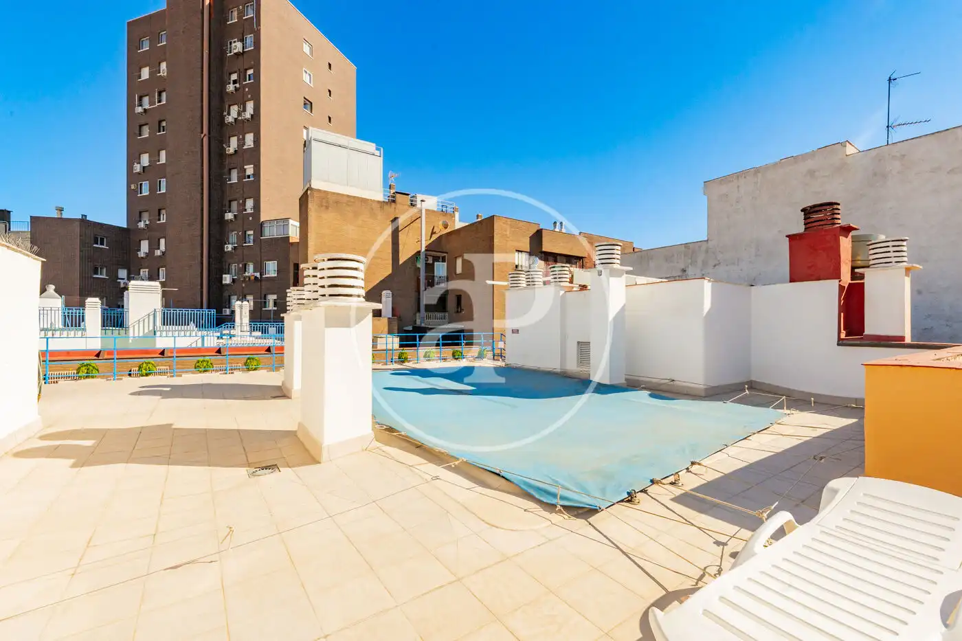 Flat with pool for sale in C. de Agustina de Aragón, imagen 20