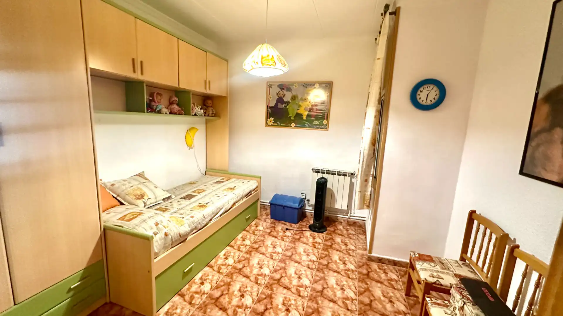 Habitación de Casa adosada en venta en Ripollet con Aire acondicionado, Calefacción y Terraza