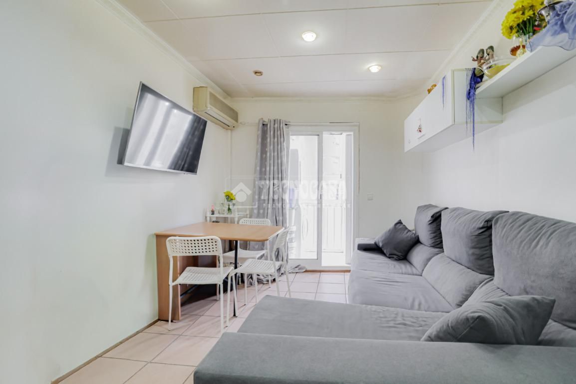 Sala d'estar de Pis en venda en Ripollet amb Aire condicionat i Balcó