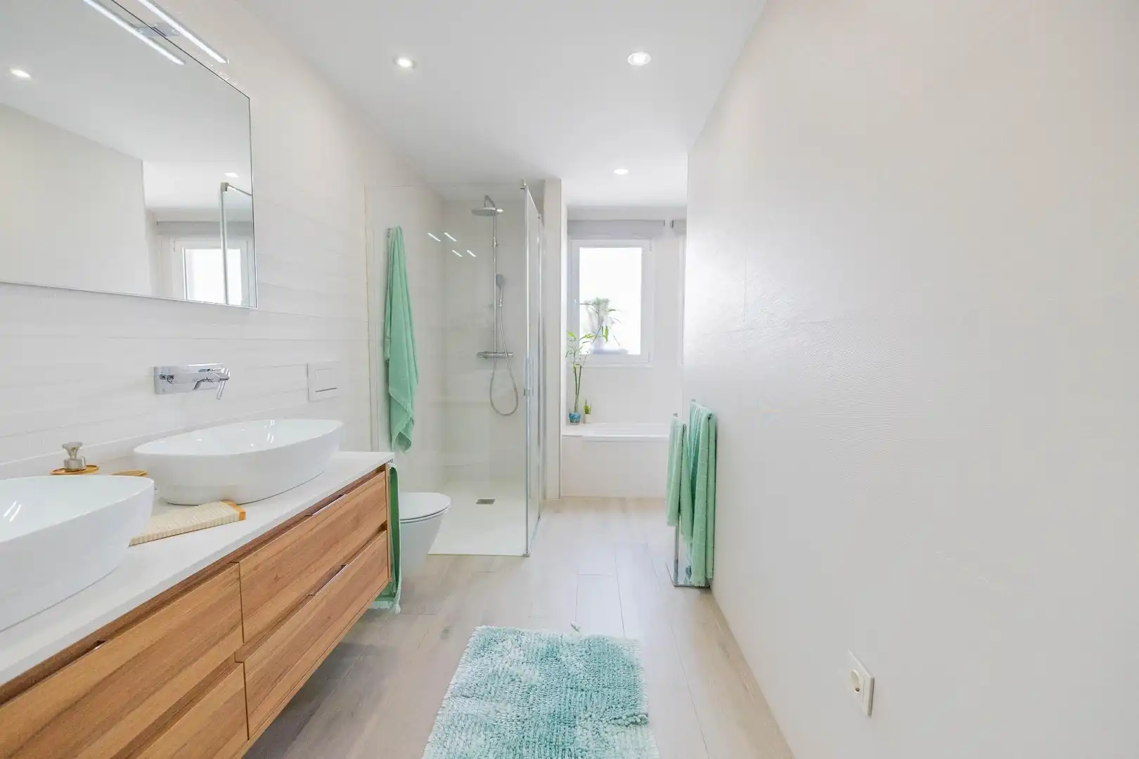 Bathroom of Houses for sale in Málaga  with Air Conditioner, Heating and Terrace