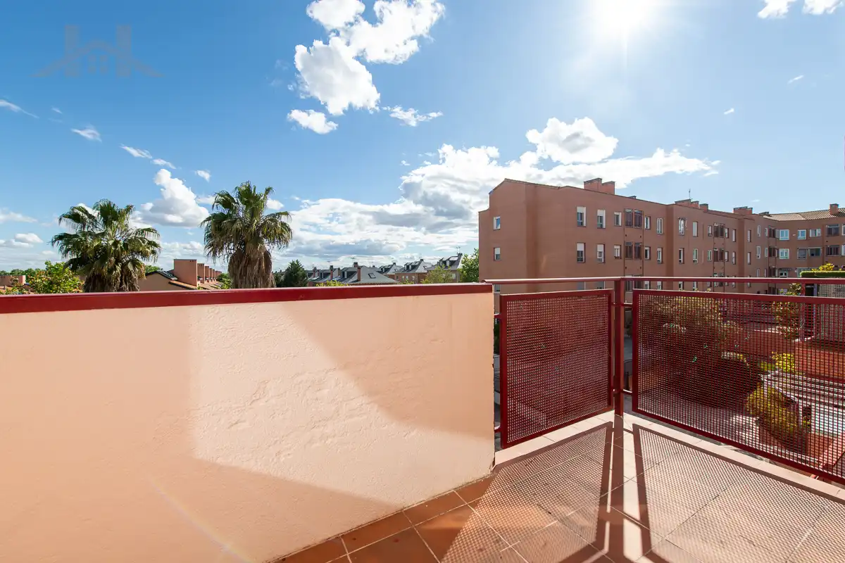 Terraza de Piso en venta en Boadilla del Monte con Aire acondicionado, Calefacción y Trastero