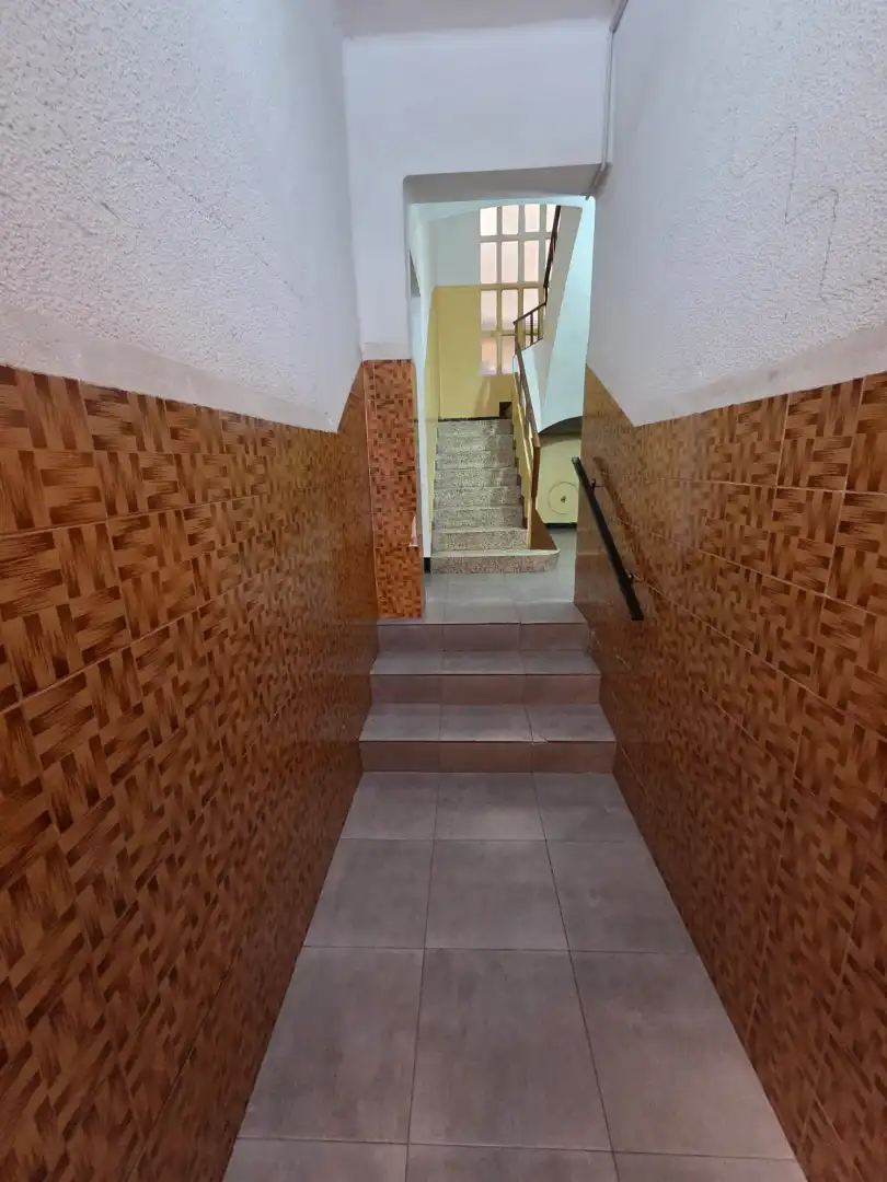 Wohnung zum Verkauf in Vila-real mit Klimaanlage, Abstellraum und Ofen
