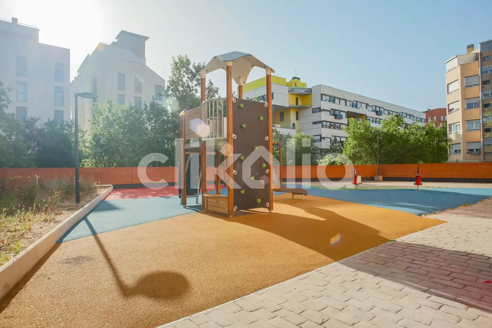 Terraza de Piso en venta en Madrid con Calefacción, Trastero y Piscina