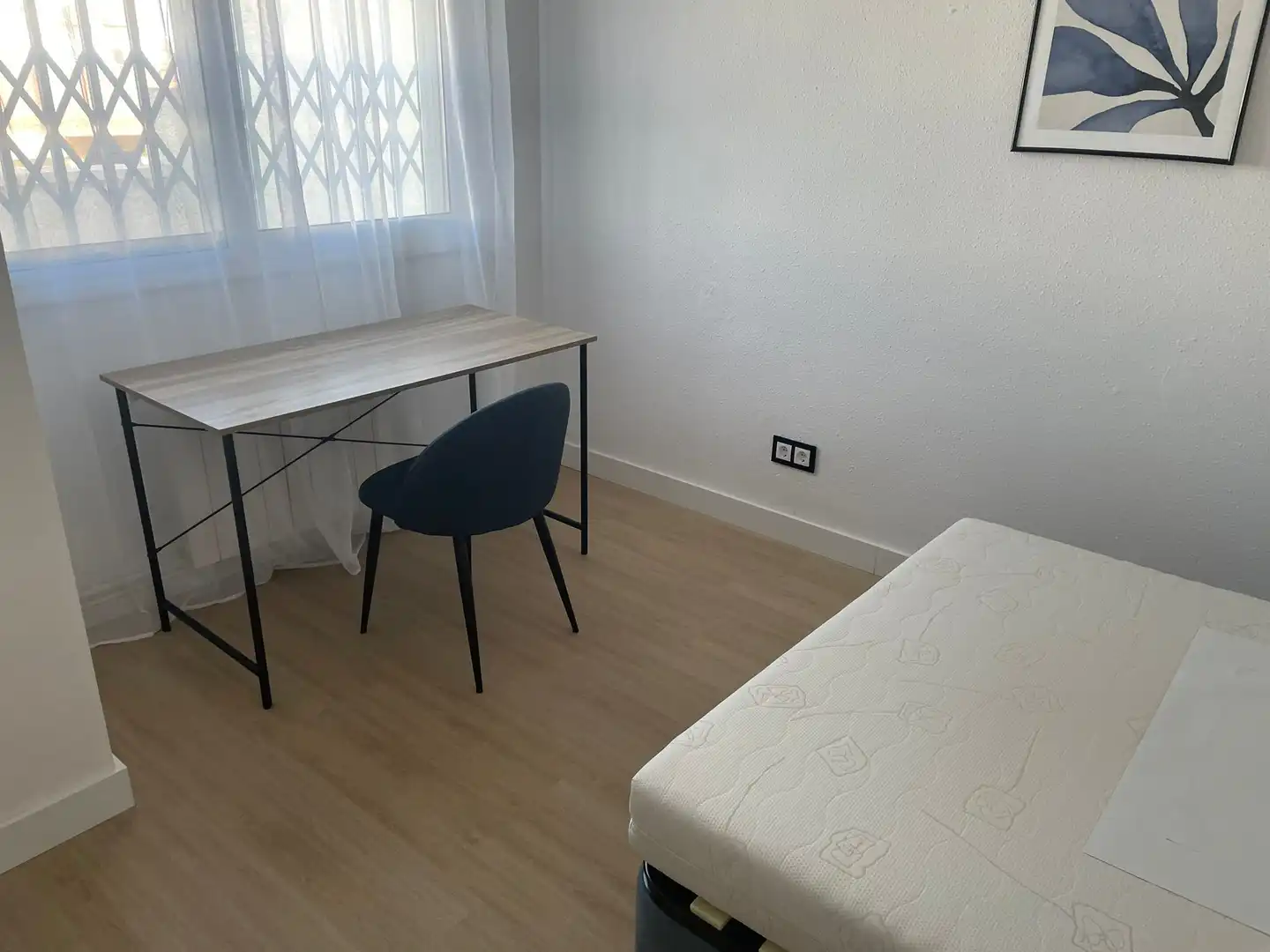 Habitación de Ático de alquiler en Tarragona con Aire acondicionado, Calefacción y Parquet