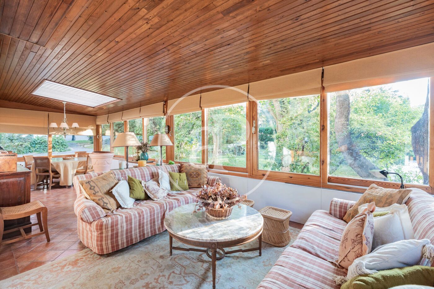 Living room of House or chalet for sale in  Madrid Capital  with Air Conditioner, Heating and Private garden