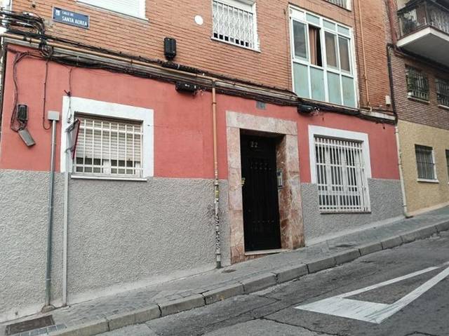 Piso en Venta en Calle SANTA AUREA en Puerta del Ángel