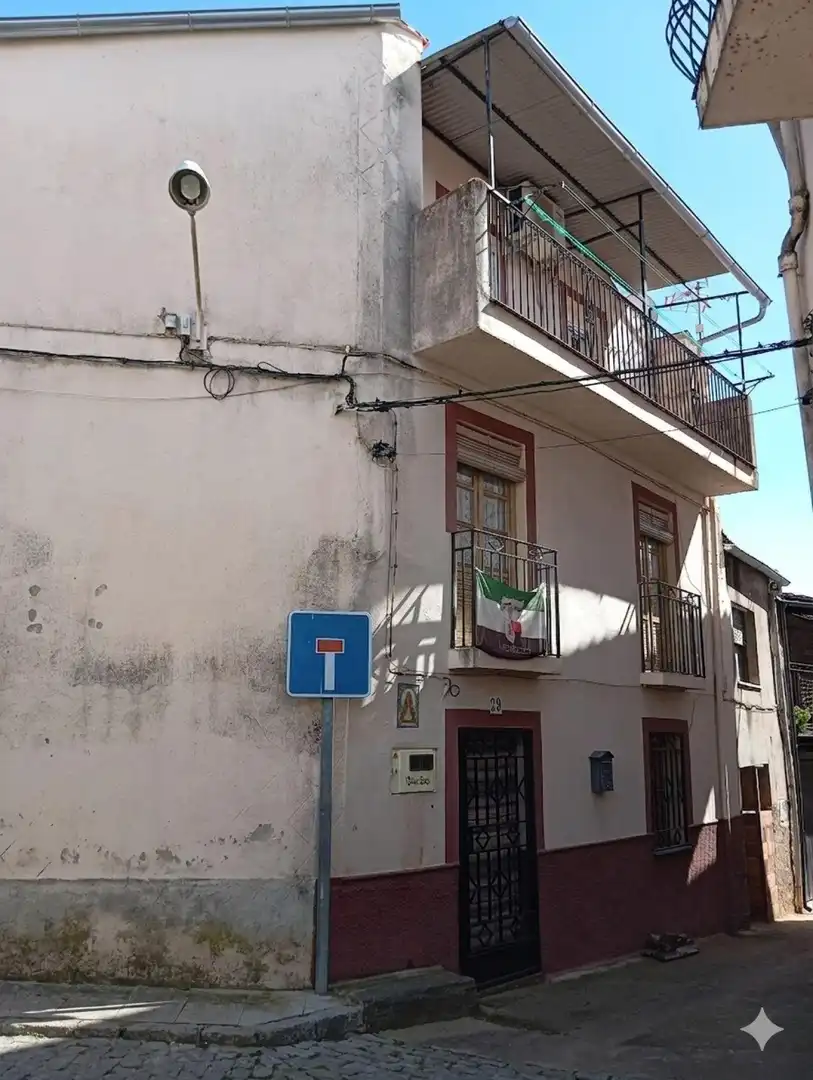 Vista exterior de Casa o xalet en venda en Pinofranqueado amb Aire condicionat, Calefacció i Balcó