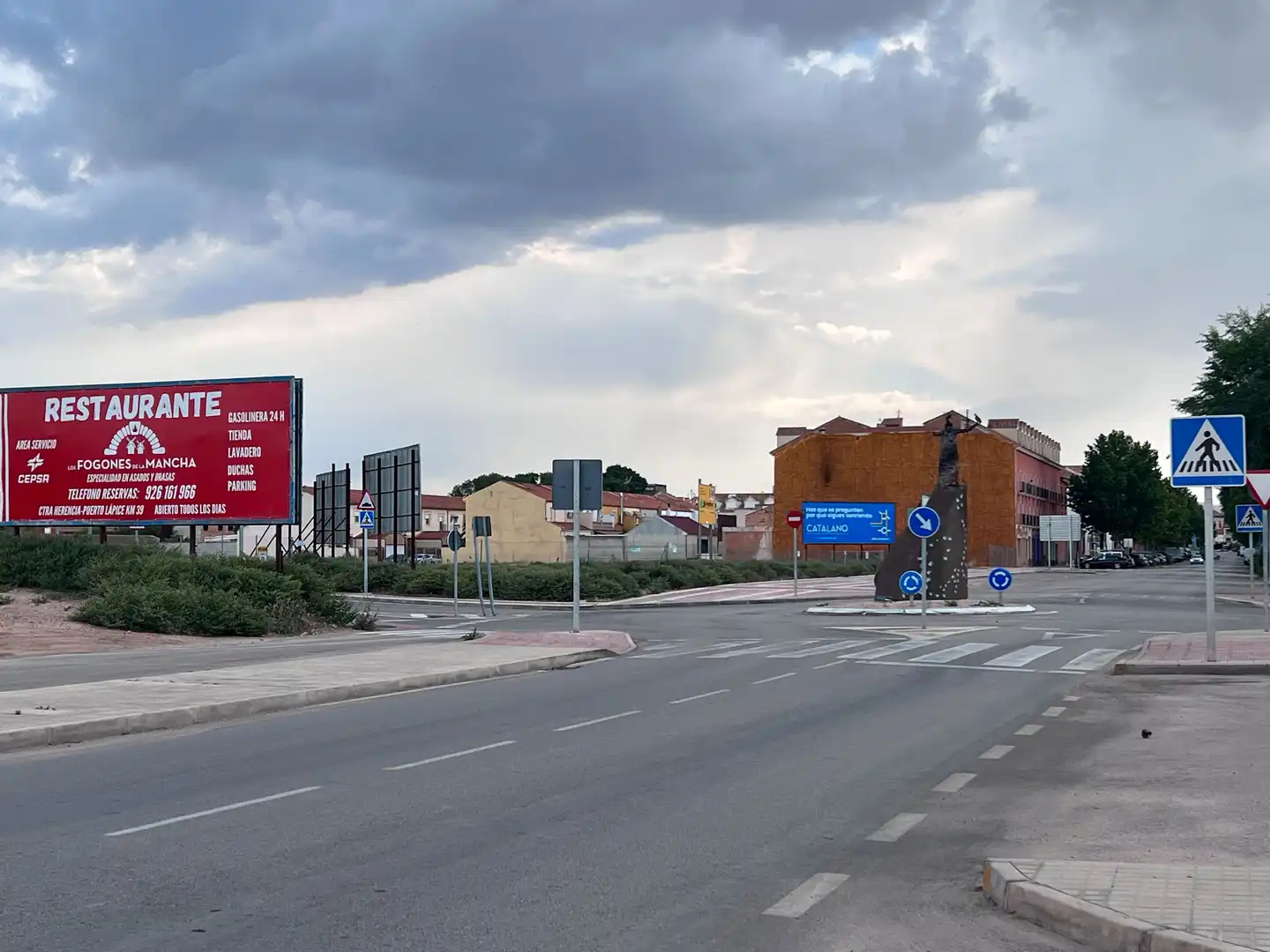 Exterior view of Industrial land for sale in Herencia