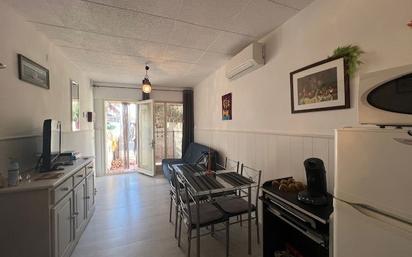 Cuina de Casa adosada en venda en Empuriabrava amb Aire condicionat, Calefacció i Terrassa