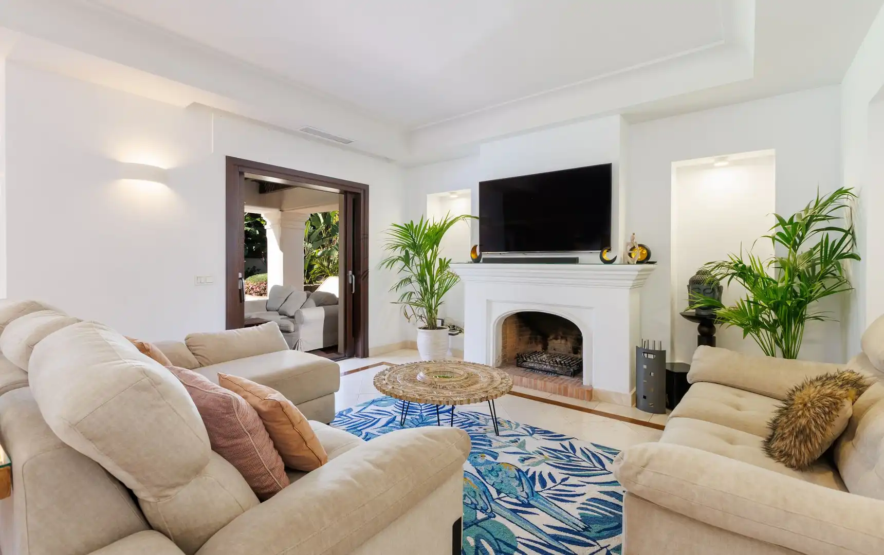 Sala de estar de Casa o chalet de alquiler en Estepona con Terraza