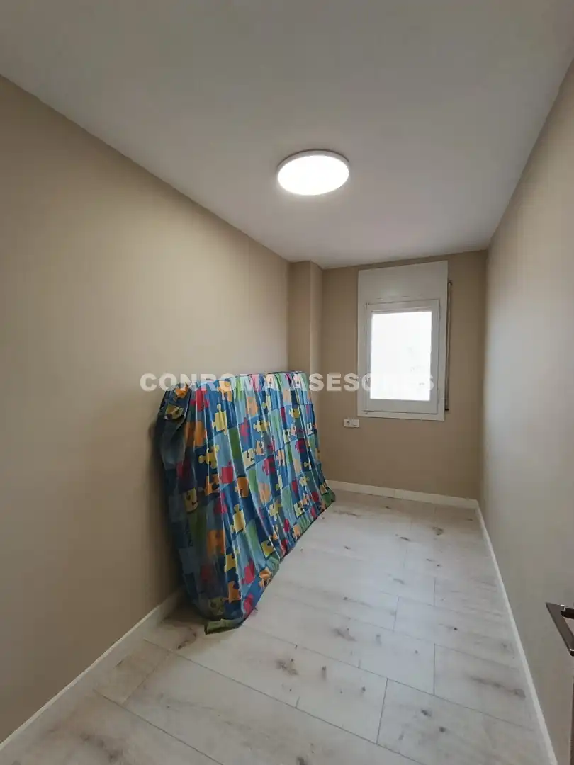 Dormitori de Pis en venda en Lloret de Mar amb Parquet i Terrassa