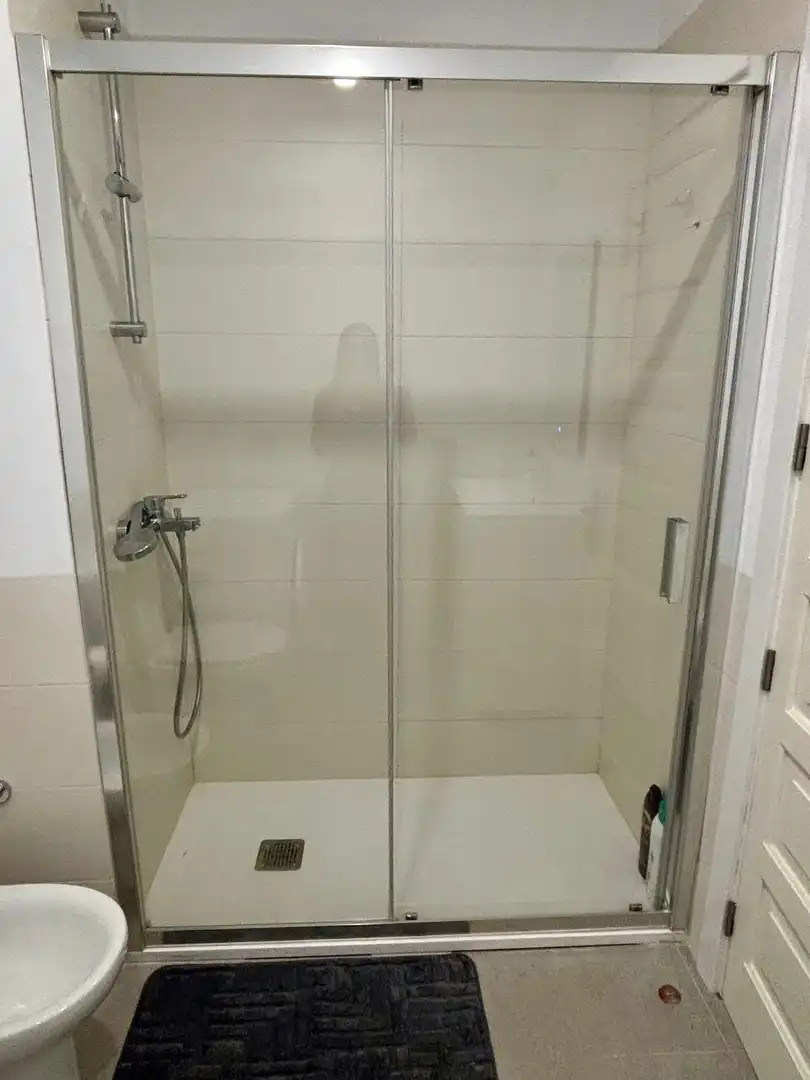 Baño de Piso de alquiler en Arona con Terraza, Trastero y Piscina
