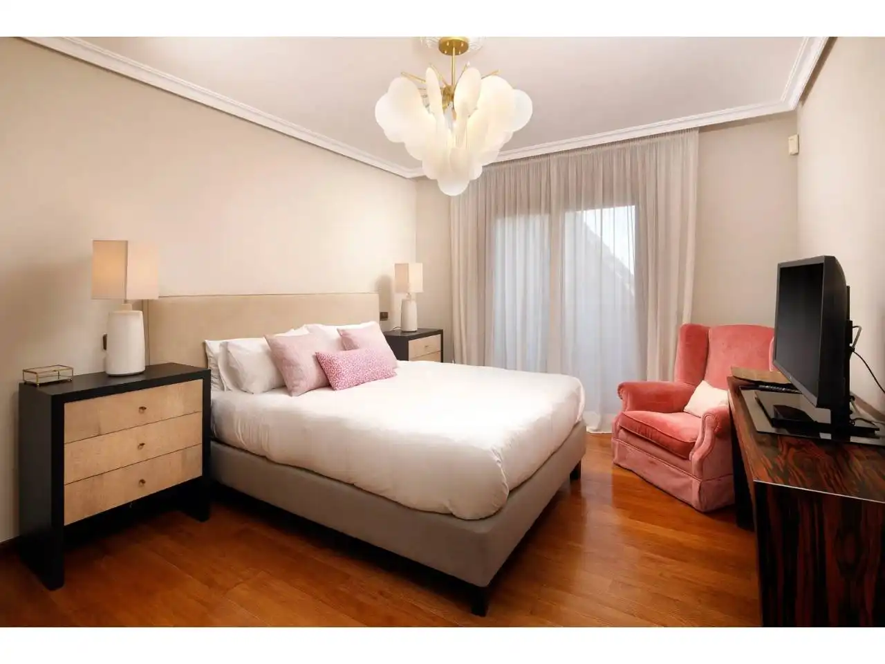 Chalet con piscina en venta en Barbastro, imagen 11