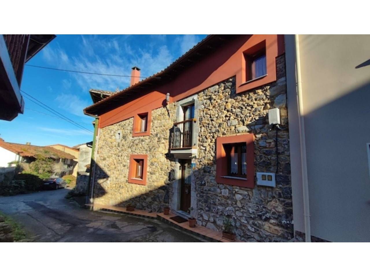 Exterior view of House or chalet for sale in Vigo   with Heating and Furnished