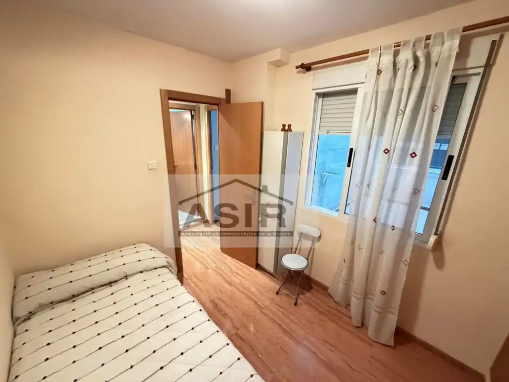 Bedroom of Flat for sale in Alzira