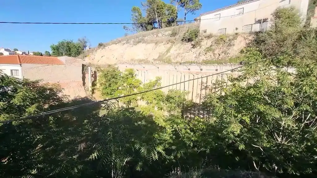 Residential land for sale in Calle de José Antonio