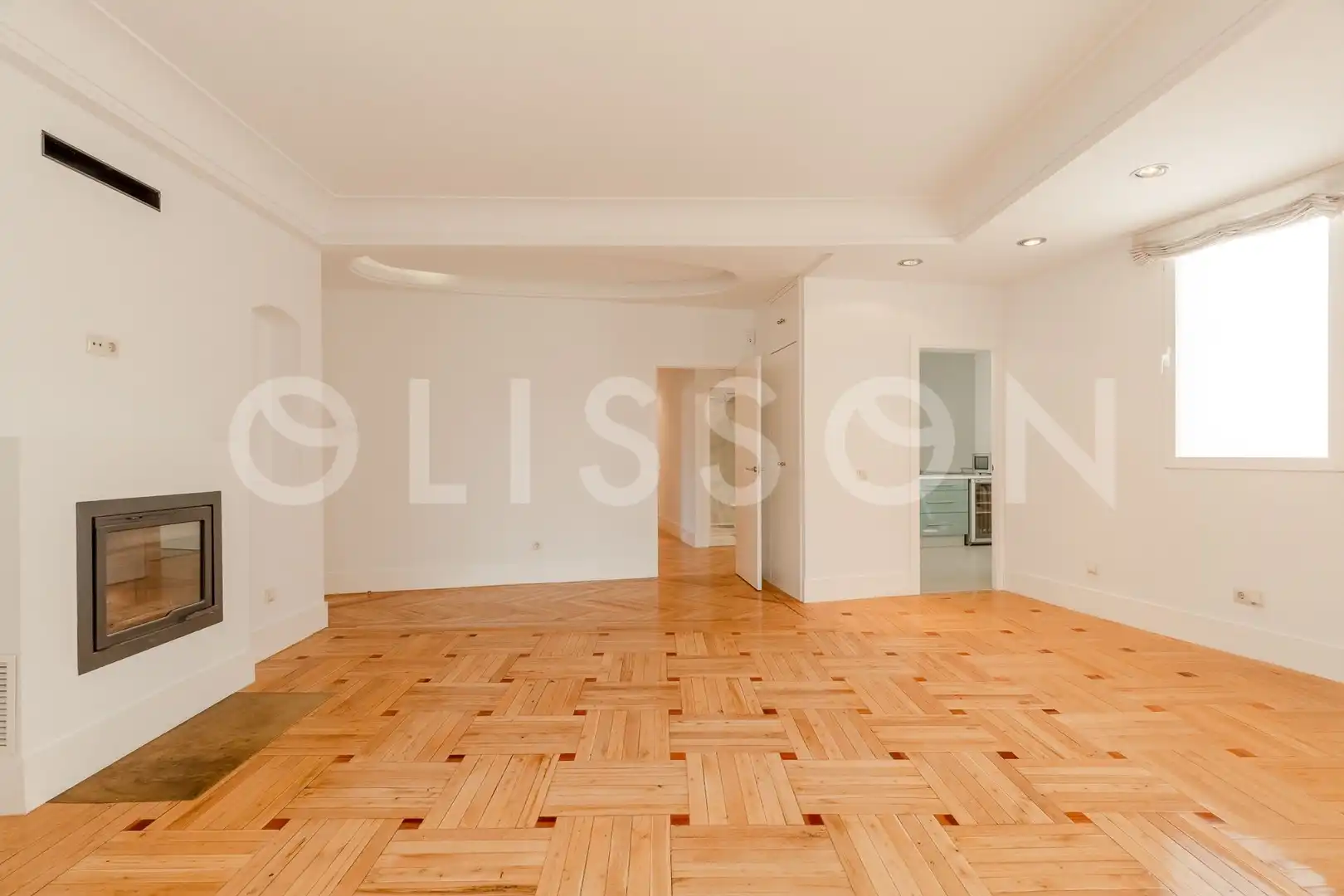 Living room of Attic for rent in Madrid  with Air Conditioner, Terrace and Storage room