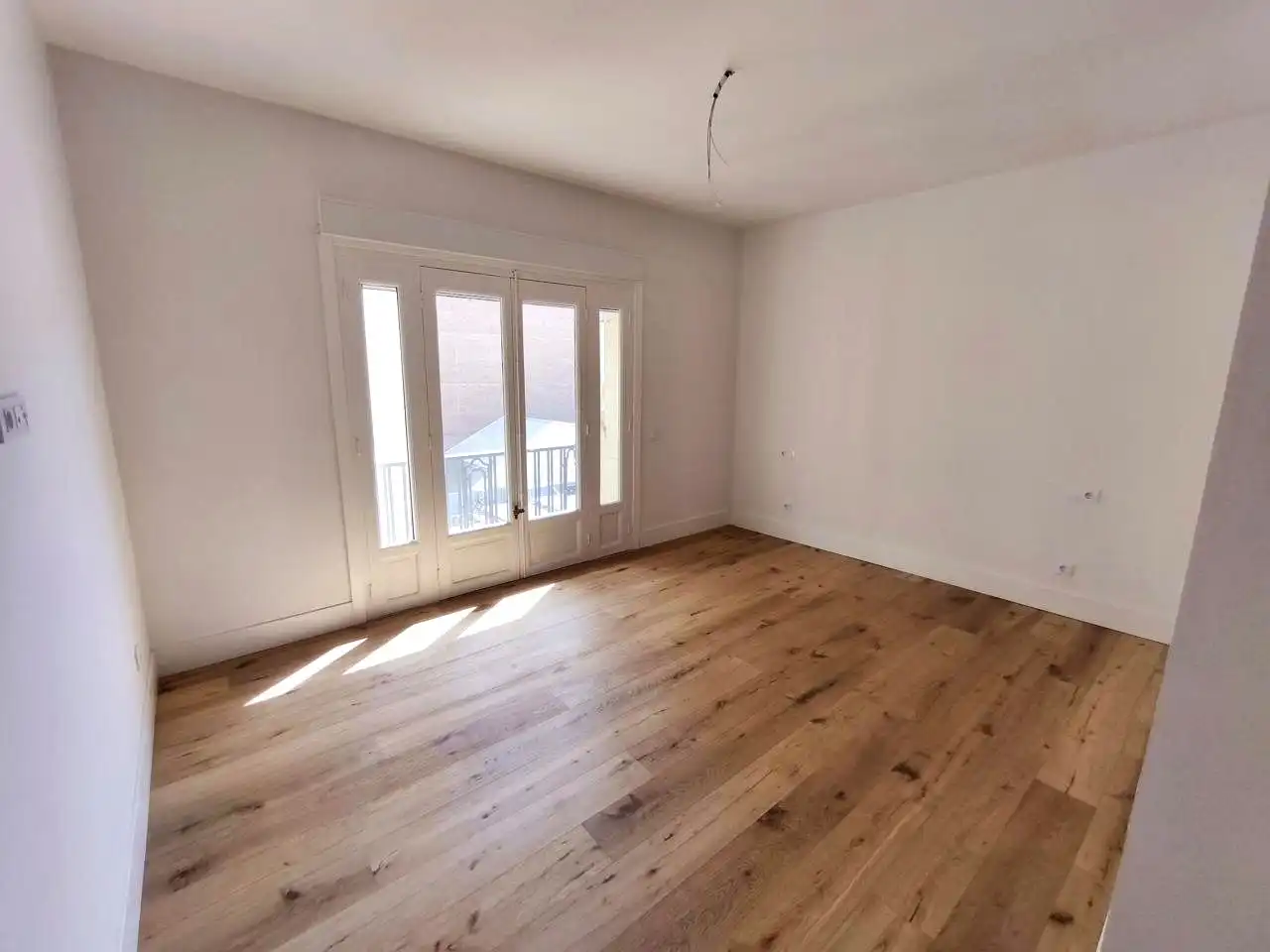 Bedroom of Flat for rent in Barrio de Salamanca