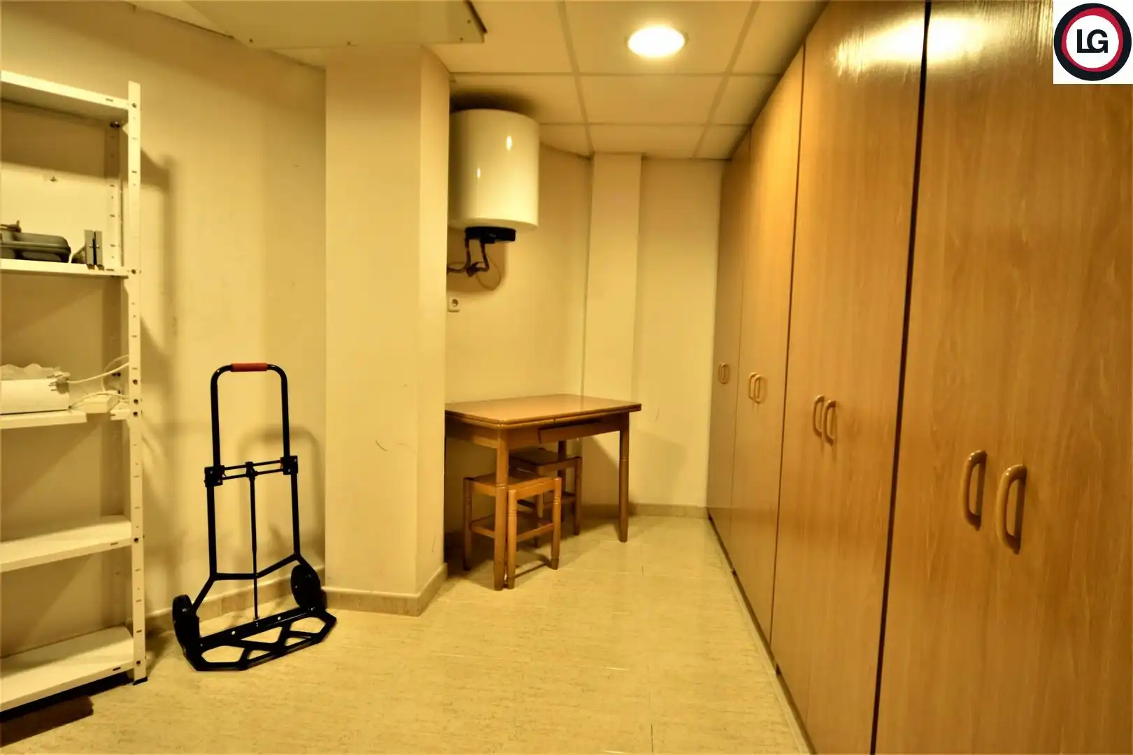 Office space with lift for sale in Pallars 6, imagen 31