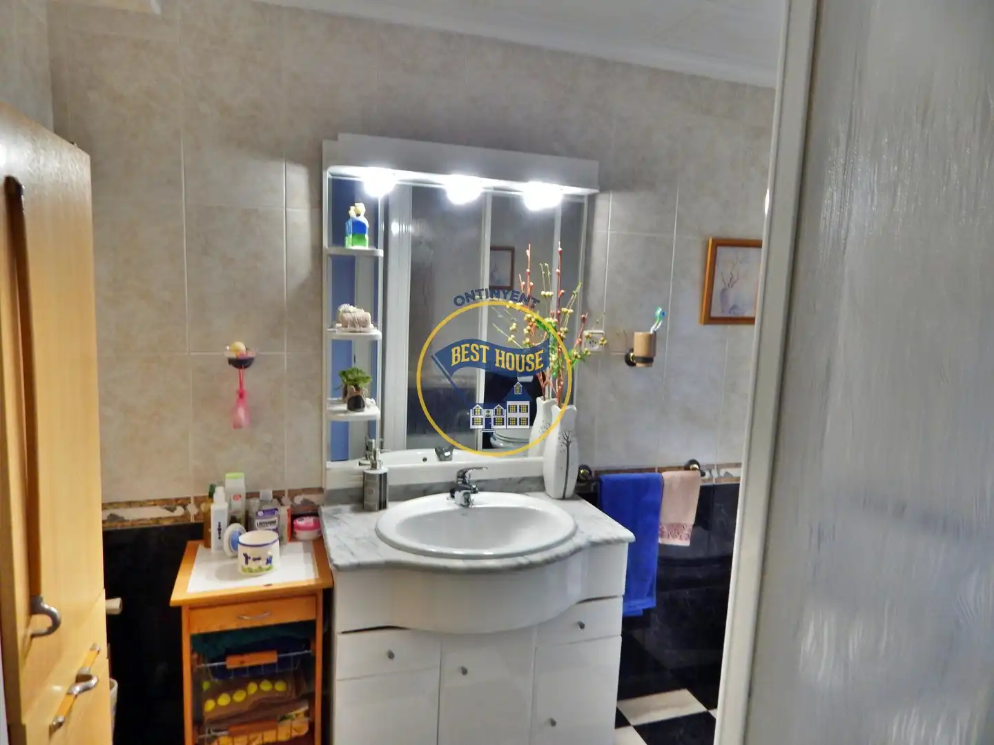 Badezimmer von Wohnung zum Verkauf in Banyeres de Mariola mit Heizung, Abstellraum und Balkon